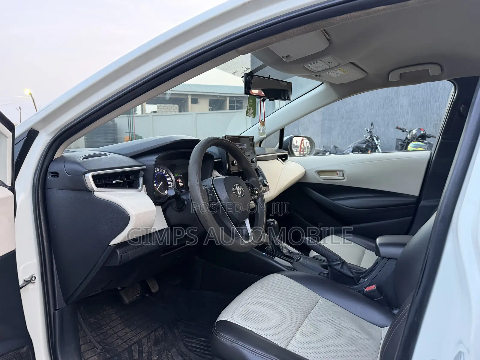 Toyota Corolla 2020 White