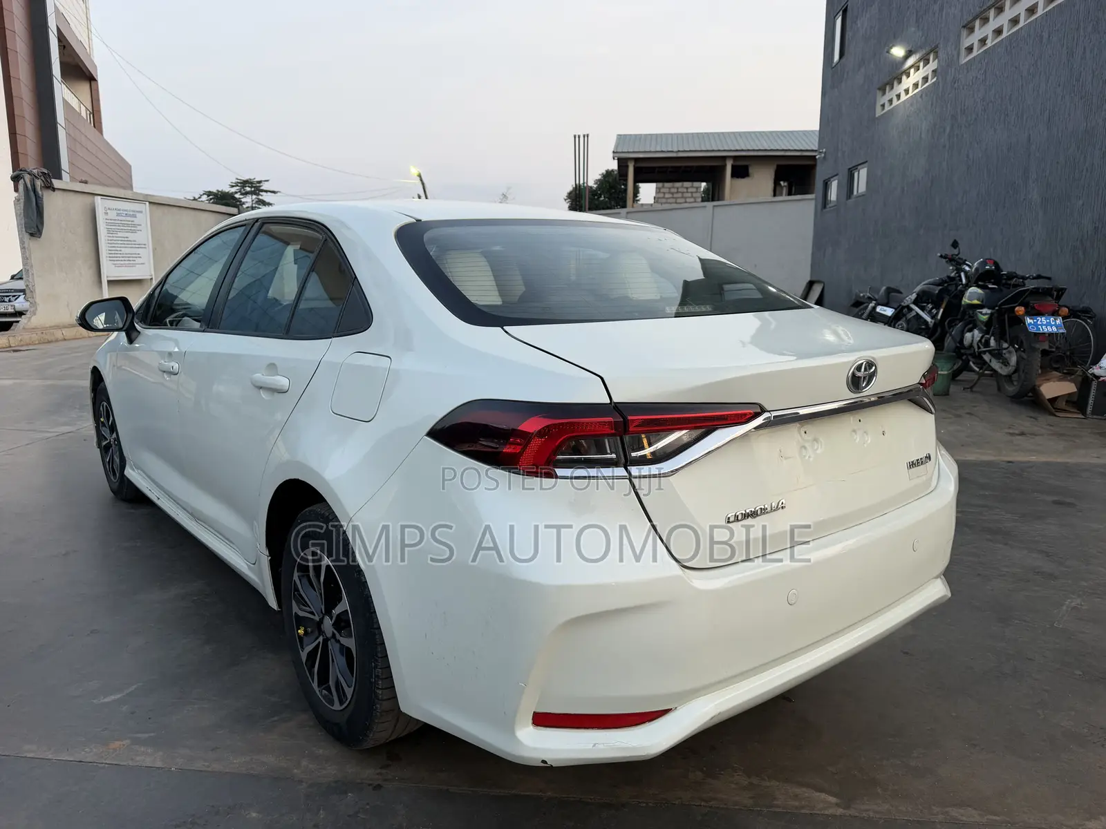 Toyota Corolla 2020 White