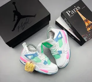 Jordan 4 Sneakers