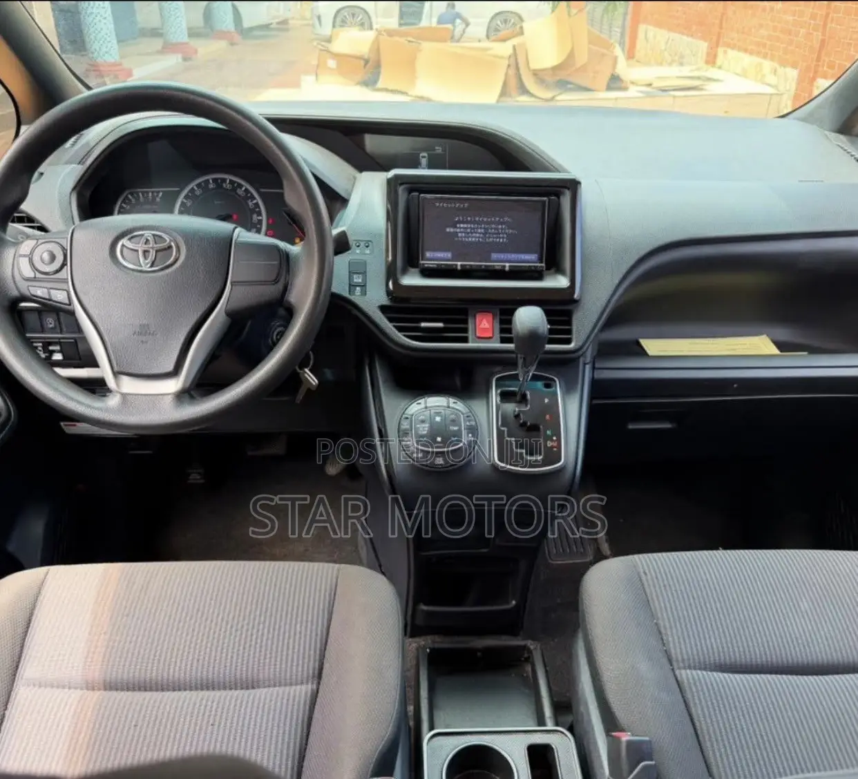 Toyota Voxy 2016 White