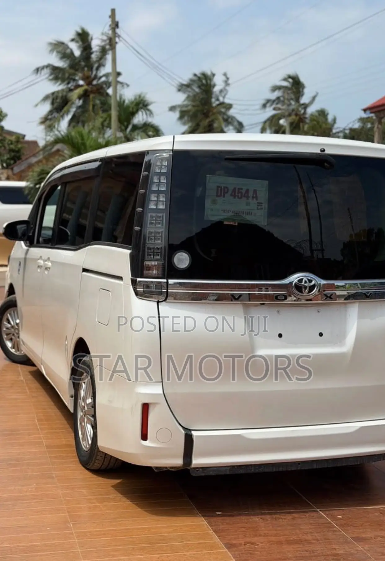 Toyota Voxy 2016 White