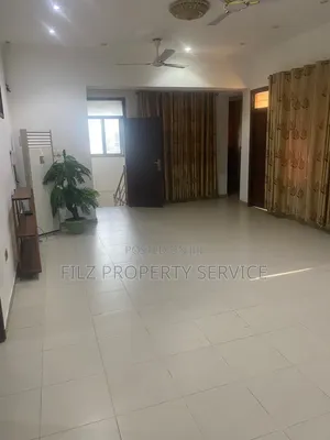 3bdrm Apartment in American House for rent