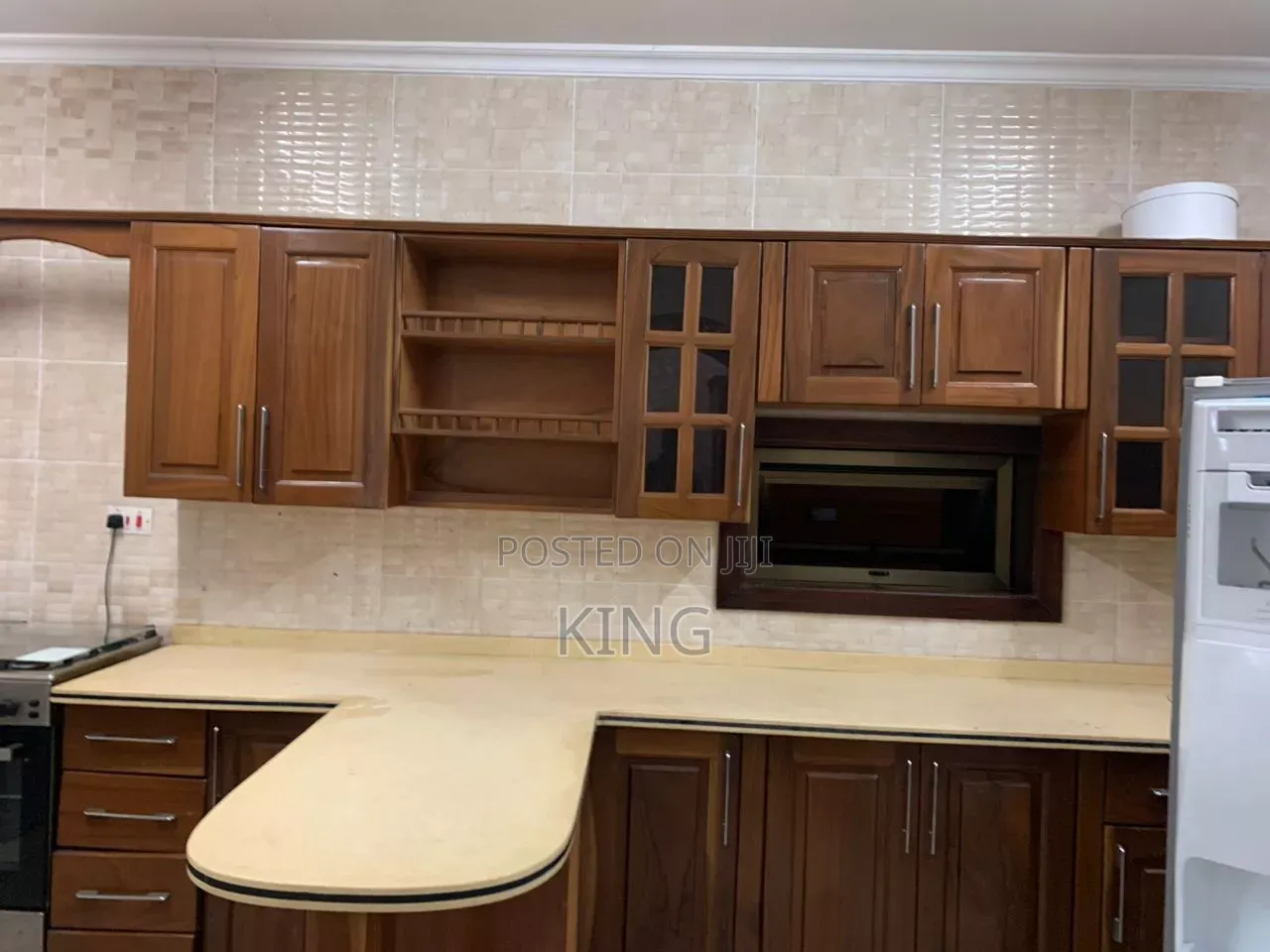4bdrm Bungalow in Mile 7 for rent