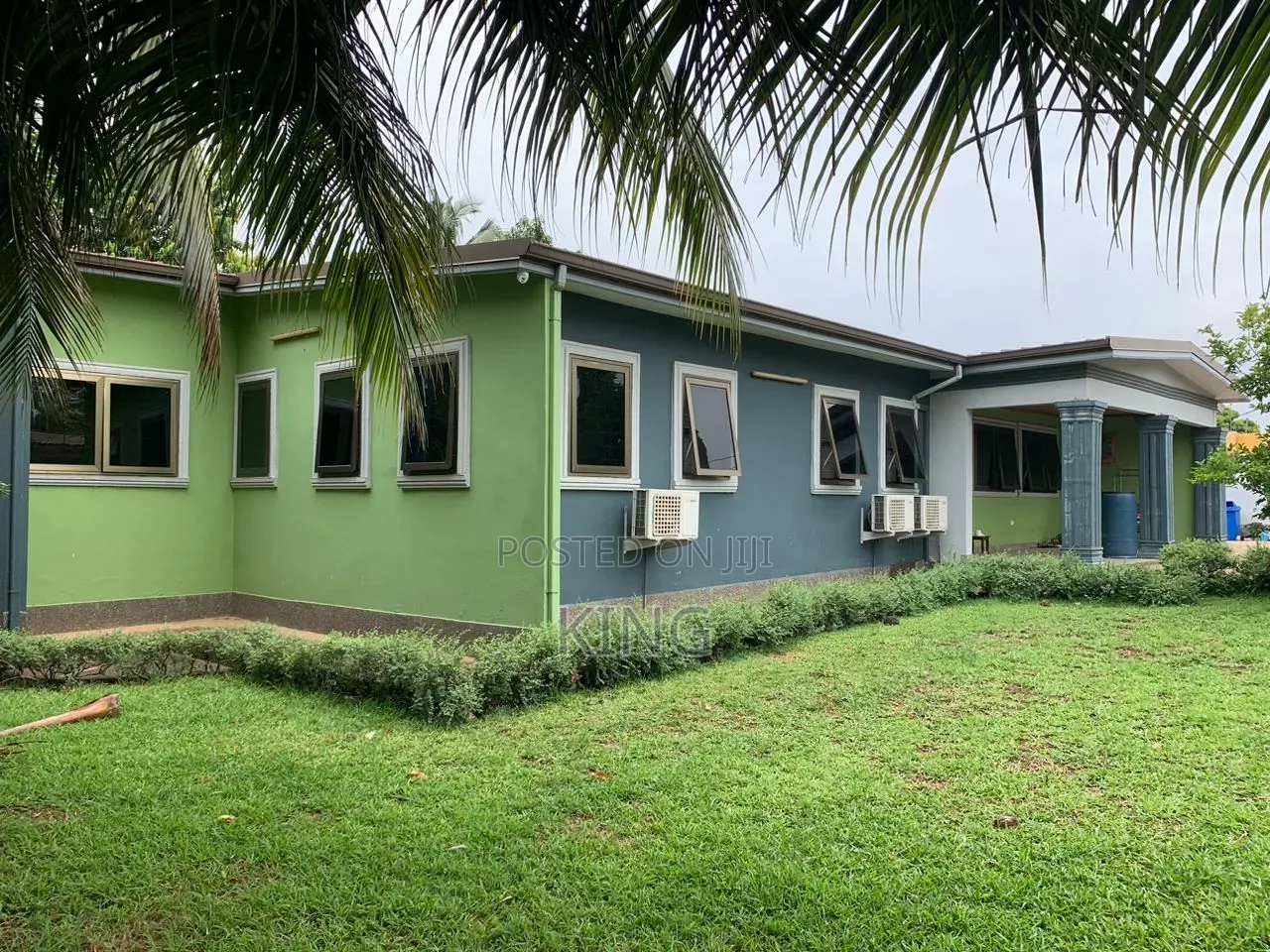 4bdrm Bungalow in Mile 7 for rent