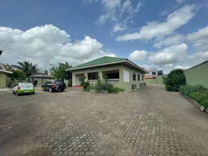 4bdrm House in North Legon for rent