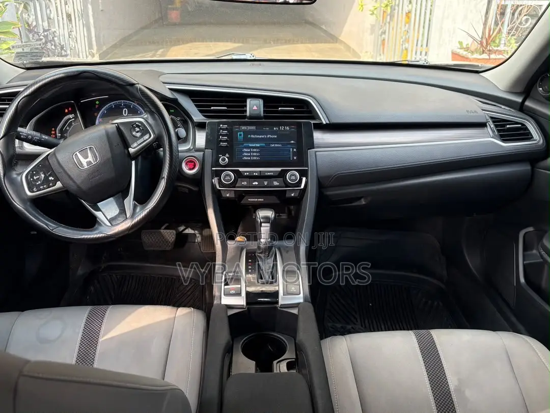Honda Civic EX 2021 Gray