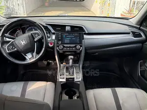 Honda Civic EX 2021 Gray