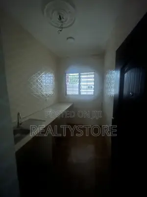 1bdrm Apartment in Castle Rock, Ashomang Estate for rent