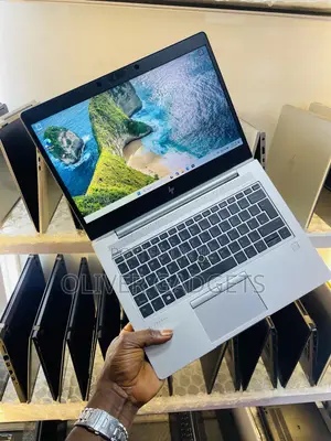 Laptop HP EliteBook 830 G6 8GB Intel Core i5 SSD 256GB