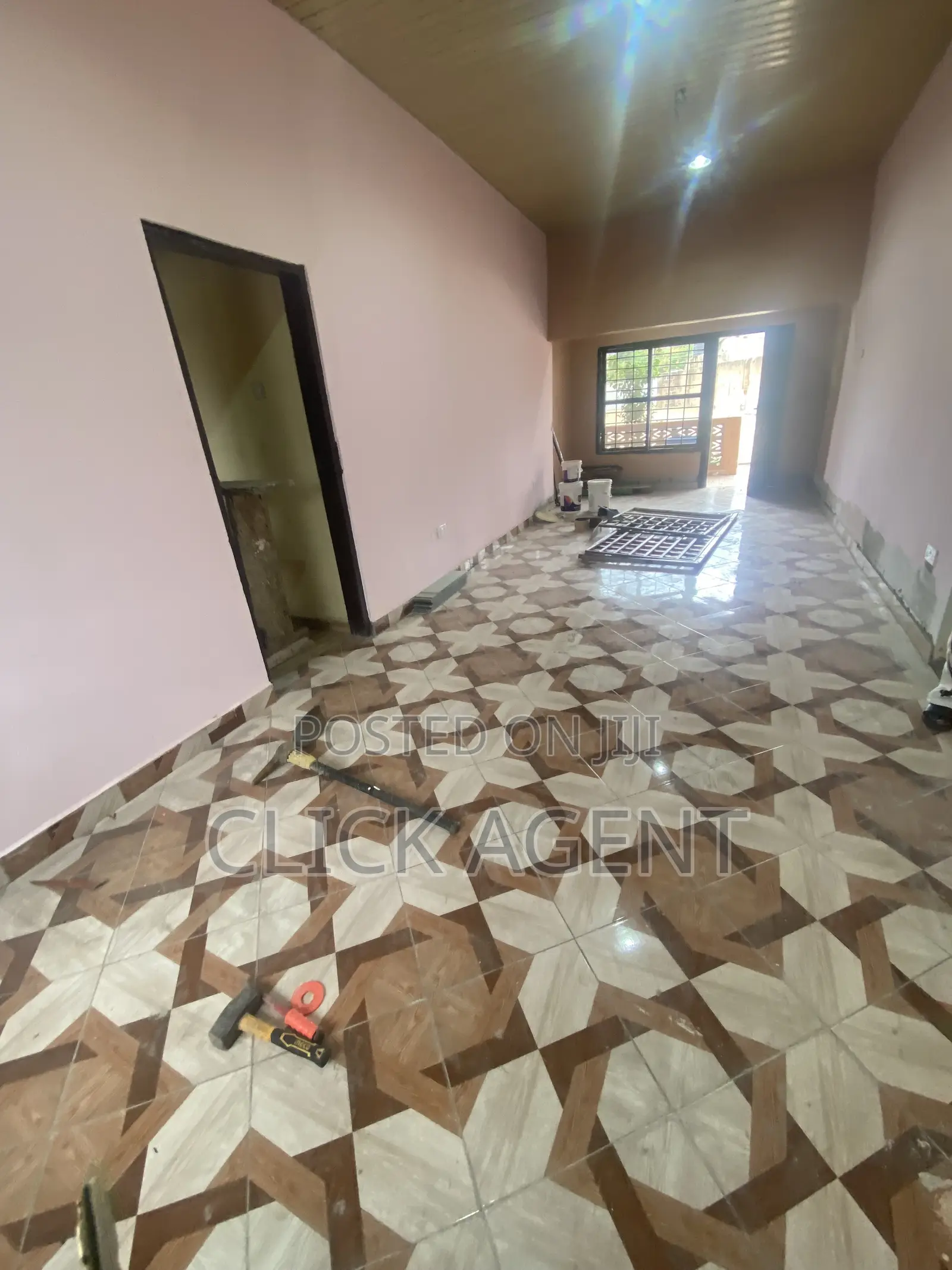 2bdrm Apartment in Madina Ogbojo, Social Welfare for rent