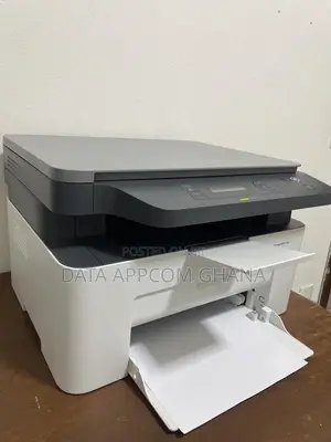 HP LaserJet MFP 136a Printer