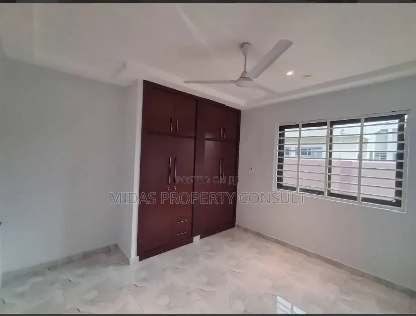 3bdrm House in Frafraha for rent