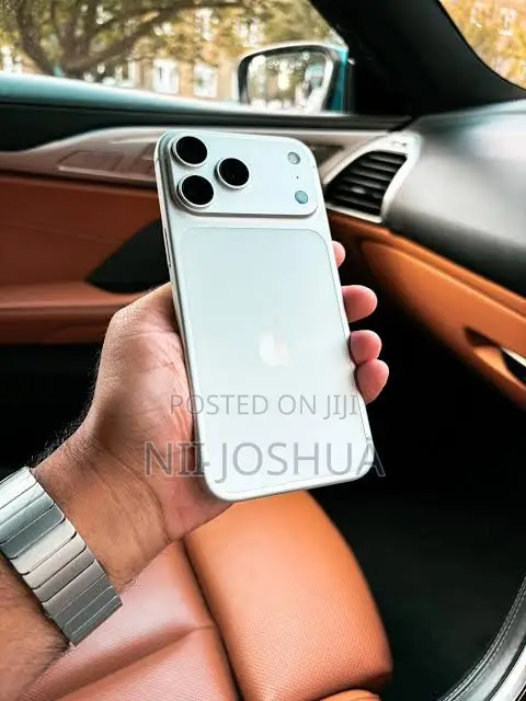 New Apple iPhone 17 Pro Max 256 GB Silver