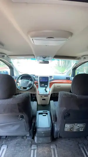 Toyota Alphard 2012 White