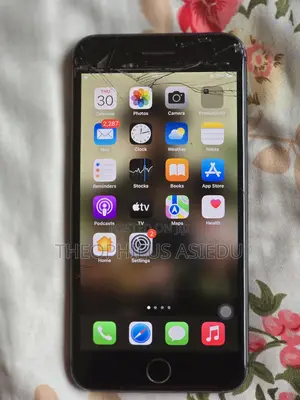 Apple iPhone 8 Plus 64 GB Black