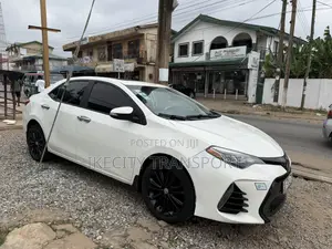 Toyota Corolla S 4dr Sedan (1.8L 4cyl CVT) 2014 White