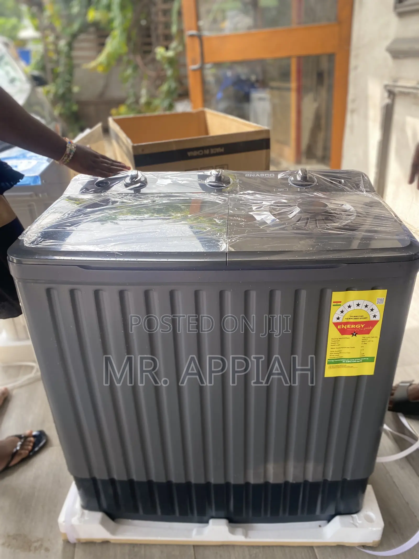 Convenient Nasco 11kg Fully Auto Washing Machine.