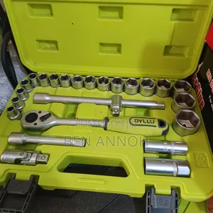 25 PCS Socket Set