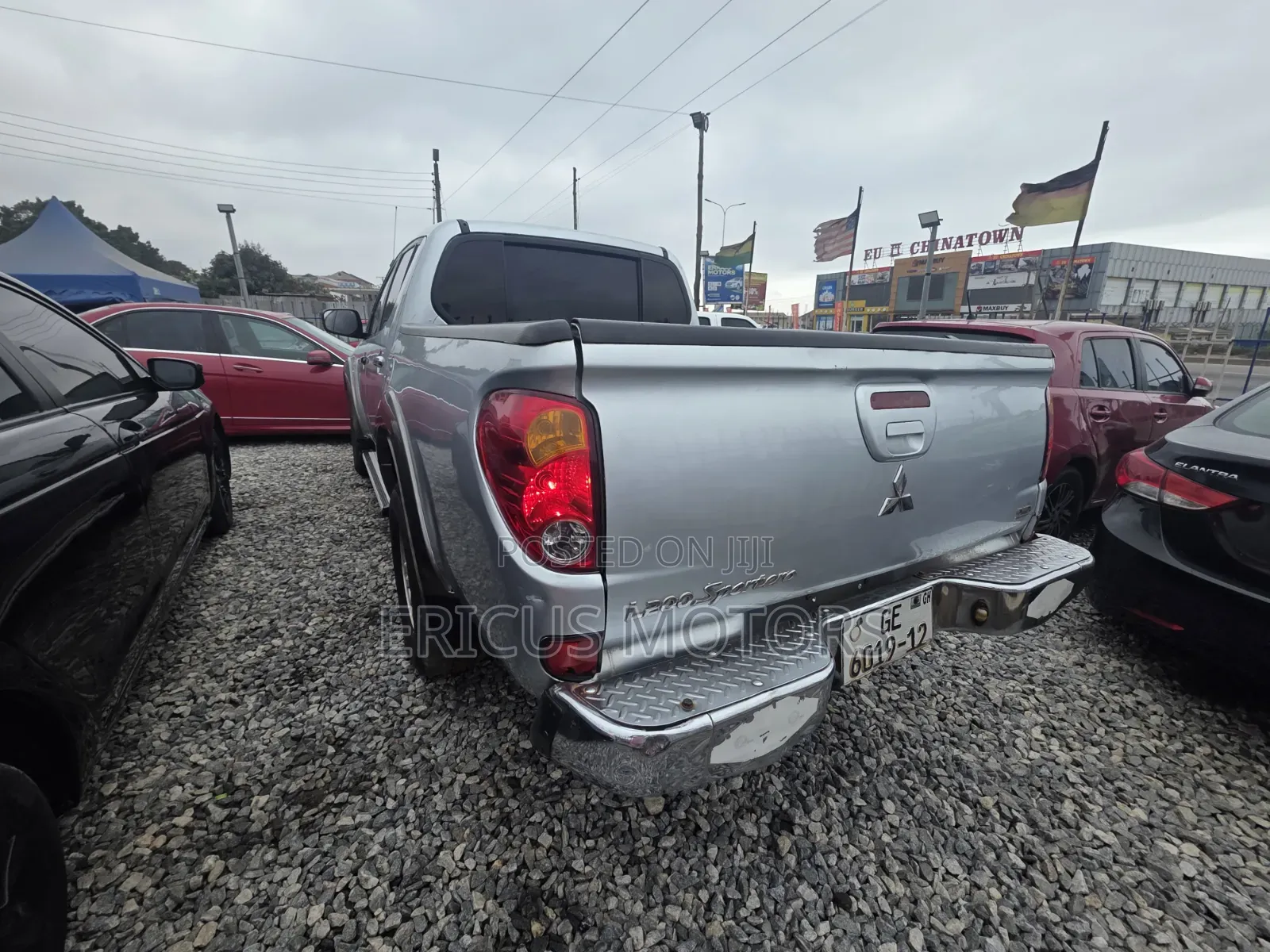 Mitsubishi L200 2012 Silver