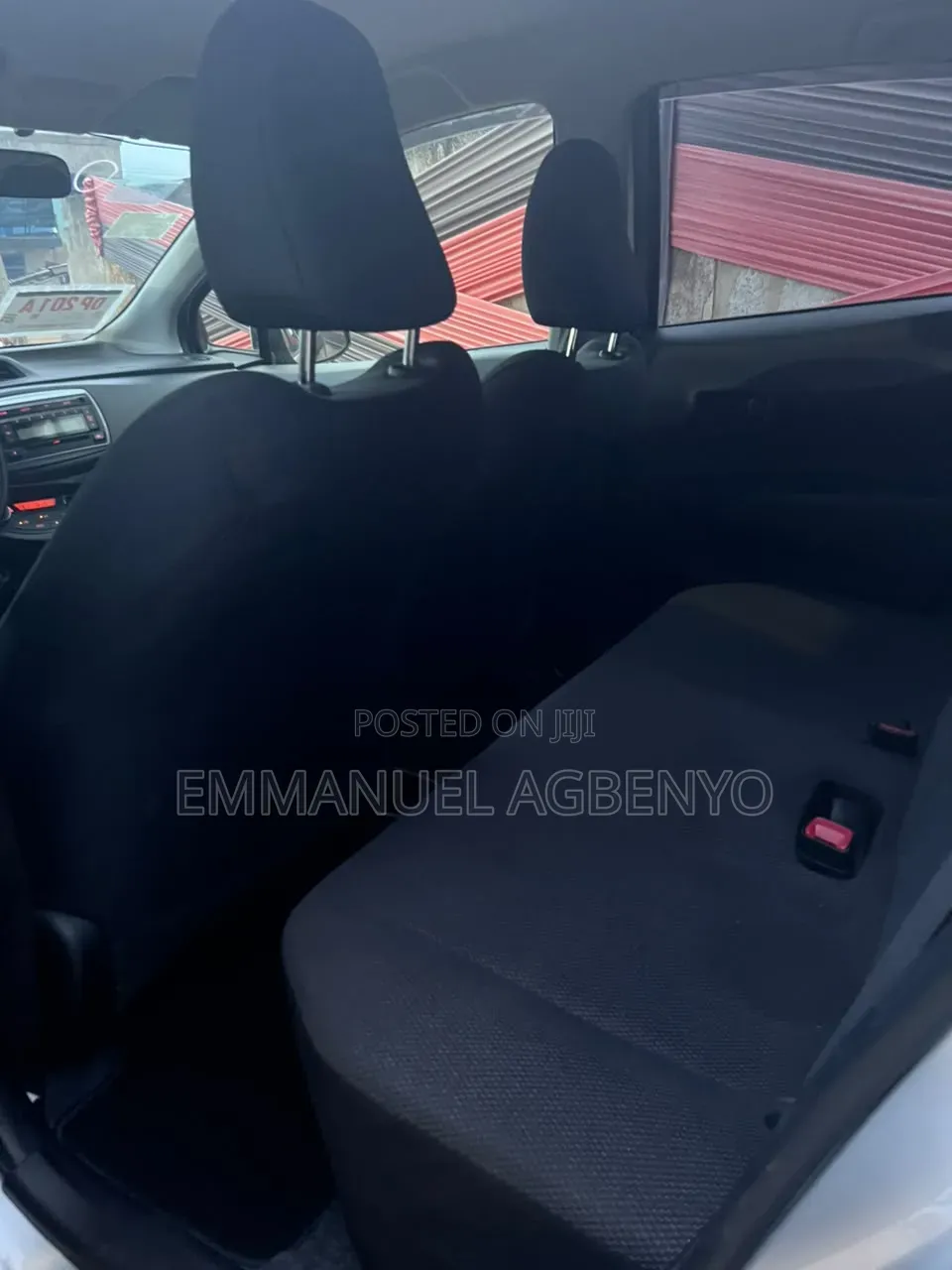 Toyota Vitz 2013 Silver