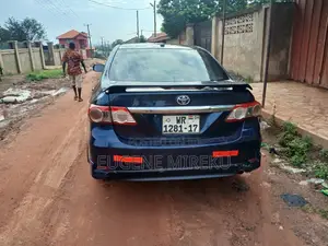 Toyota Corolla 2013 Blue