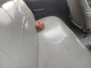 Nissan Hardbody 2008 White