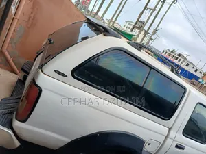 Nissan Hardbody 2008 White
