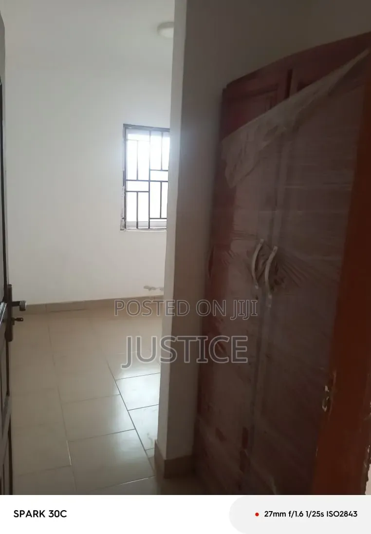 2bdrm Apartment in Pantang, Boi for rent