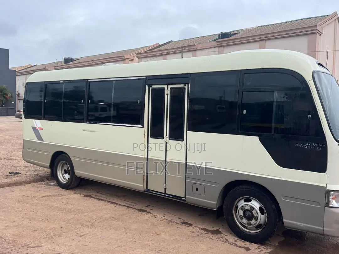 Hyundai County 2015 Grey