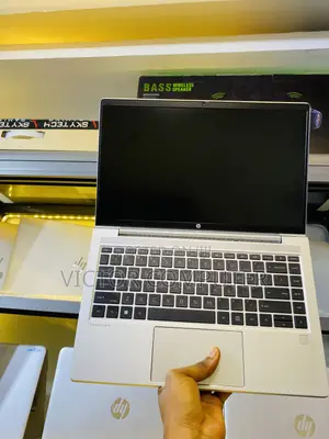 Laptop HP ProBook 445 G8 8GB AMD Ryzen 5 SSD 256GB