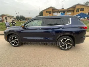 Mitsubishi Outlander 2024 Black