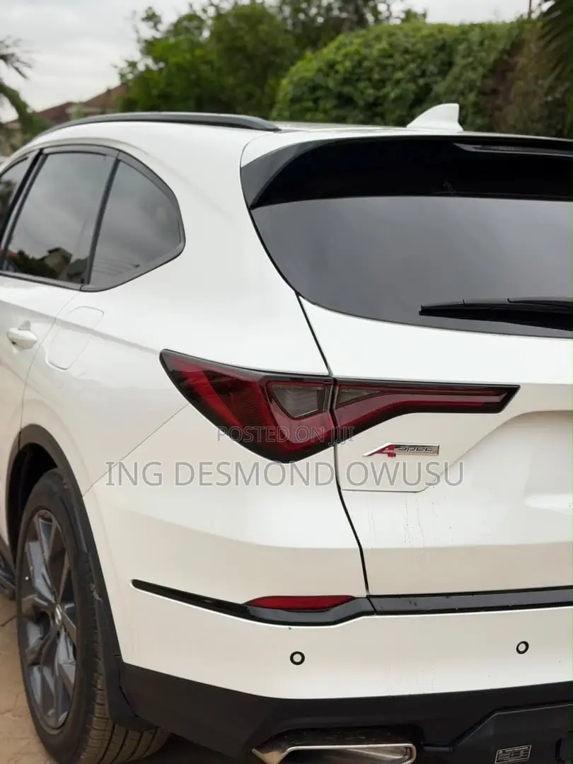Acura MDX w/A-Spec Package 2023 White