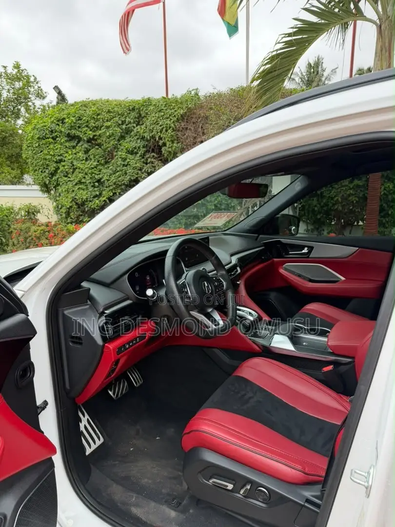 Acura MDX w/A-Spec Package 2023 White