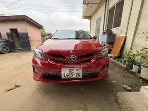 Toyota Corolla 2009 Red