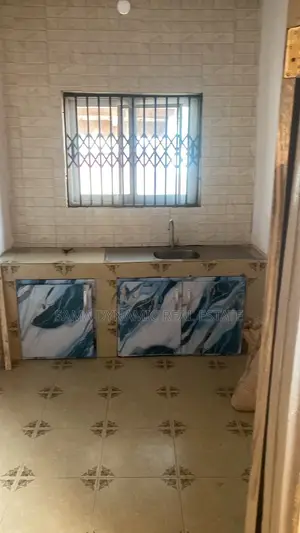 2bdrm House in Labadi for rent