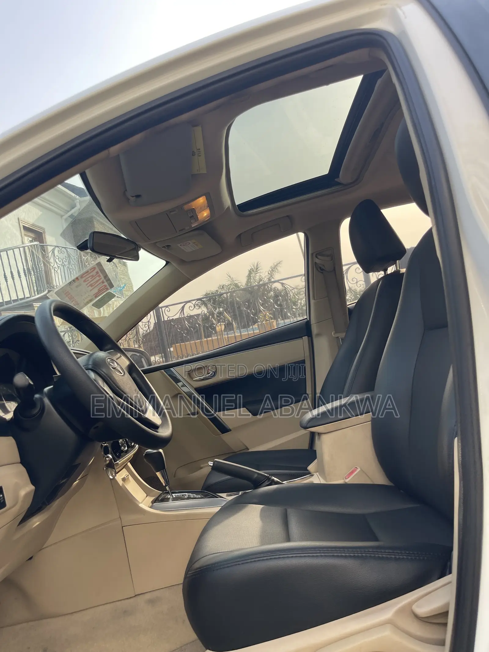 Toyota Corolla 2017 White