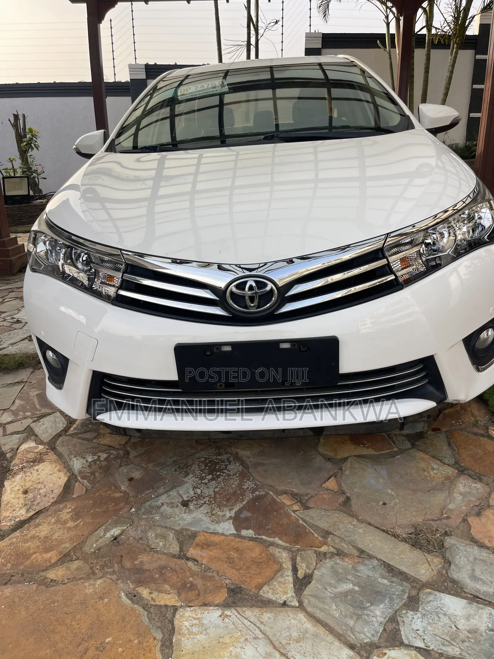 Toyota Corolla 2017 White