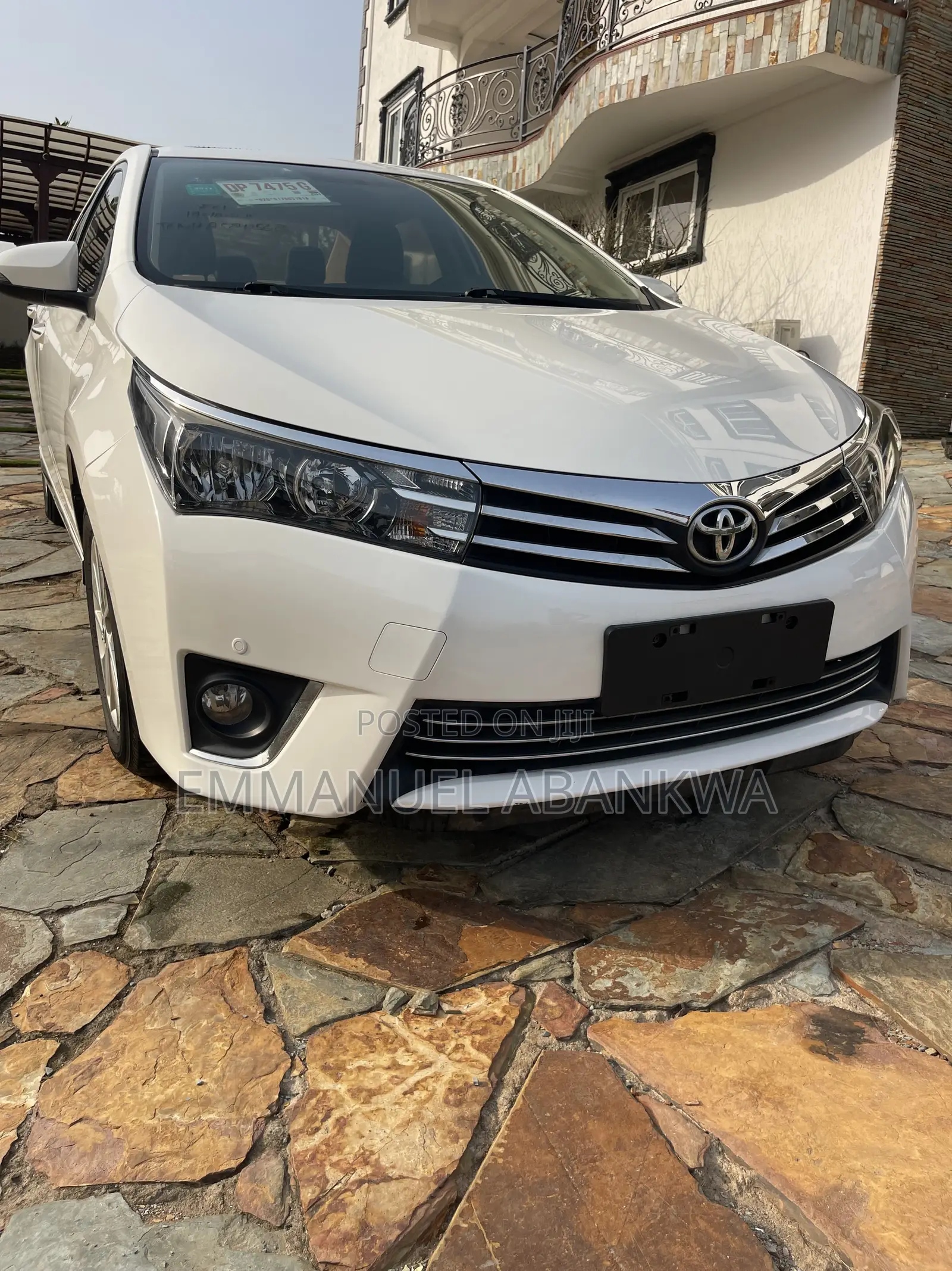 Toyota Corolla 2017 White