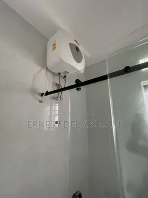 4bdrm House in Adentan, Barrier for sale
