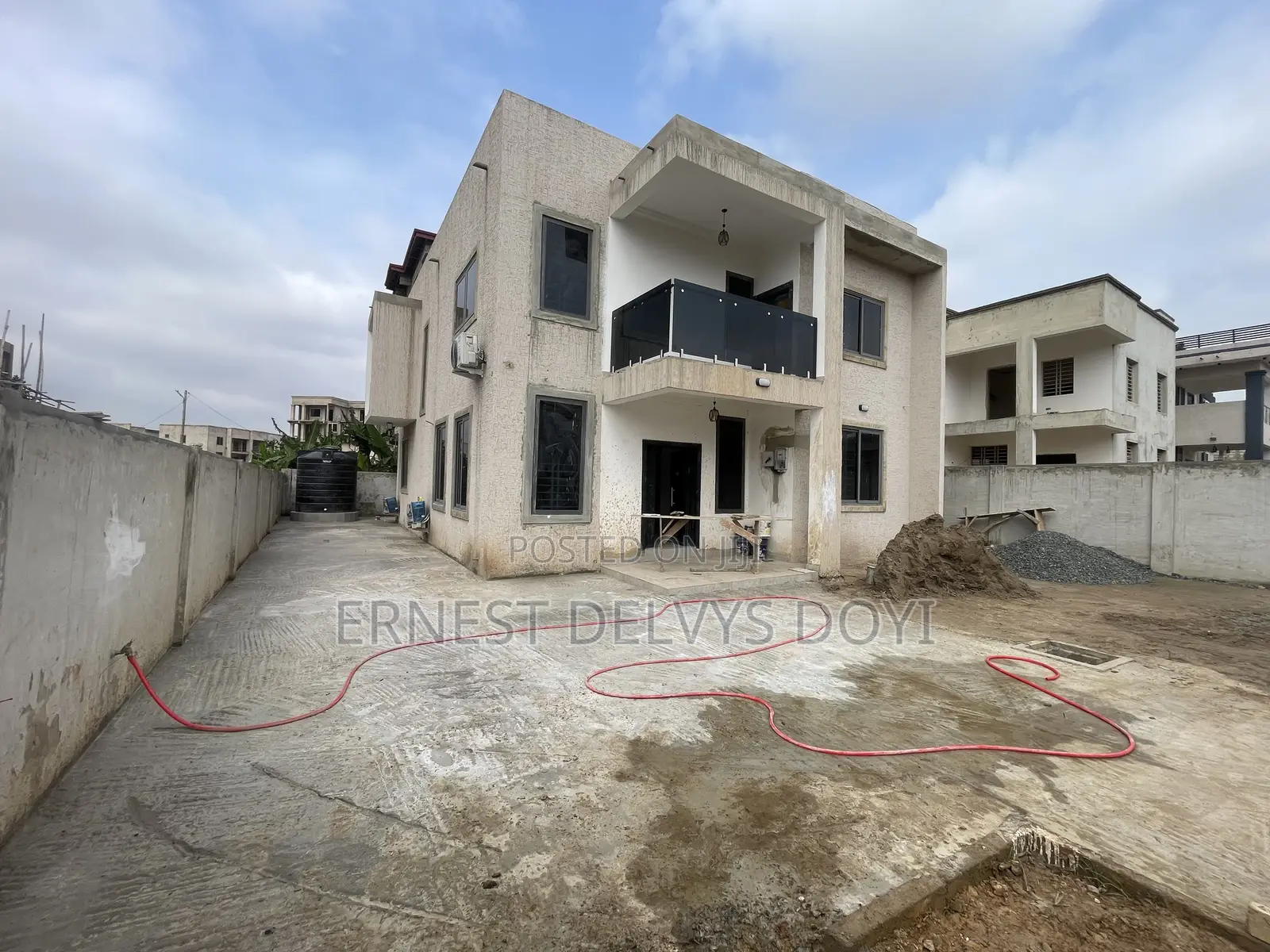 4bdrm House in Adentan, Barrier for sale