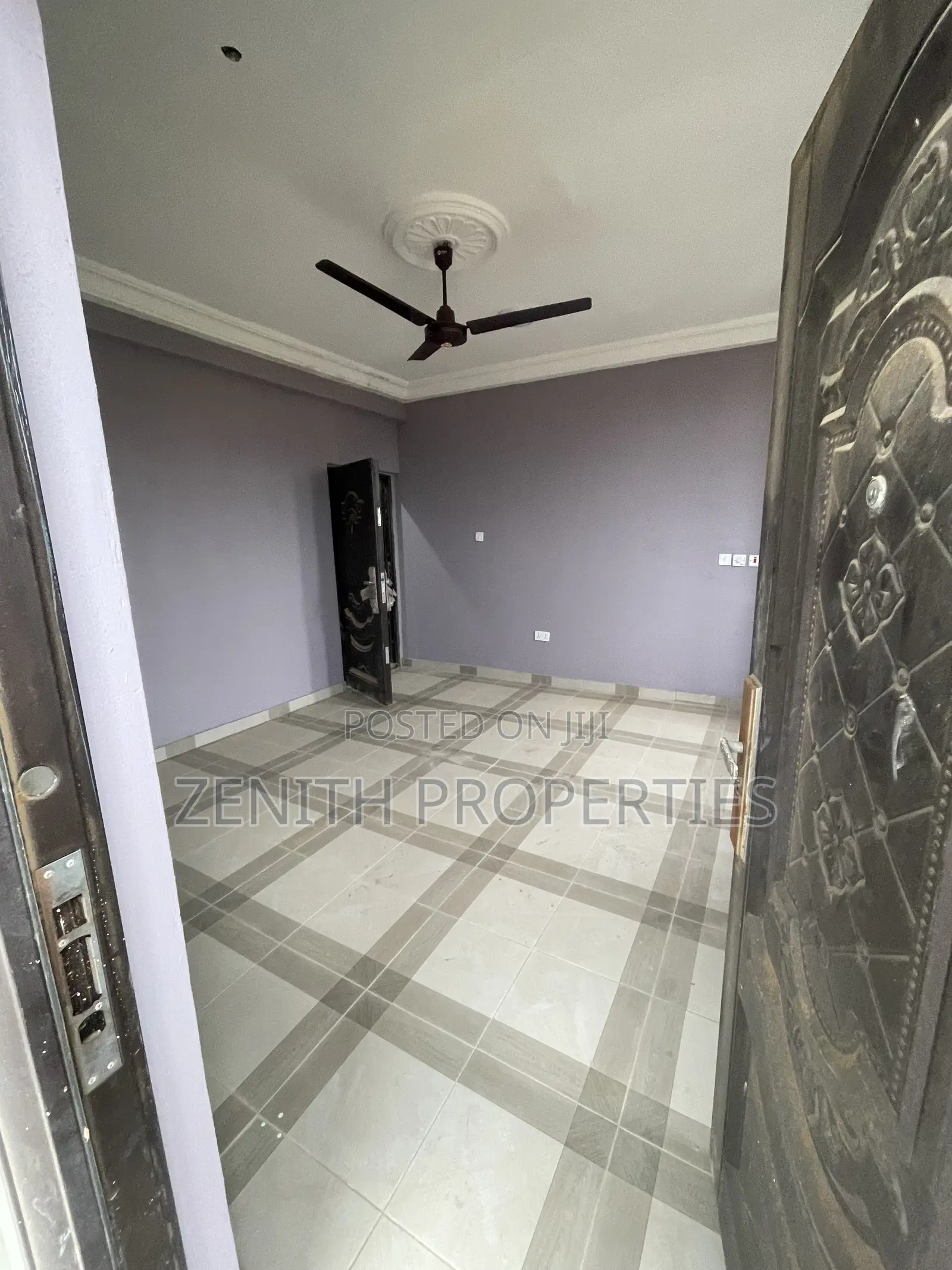 2bdrm Apartment in Zenith Realty, West Hills Mall Area for rent