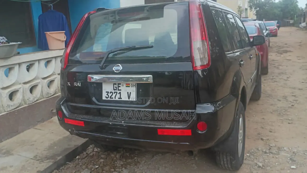 Nissan Xterra 2004 Black