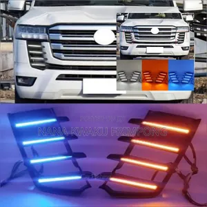 LC 300 Headlight Moulding Led Available