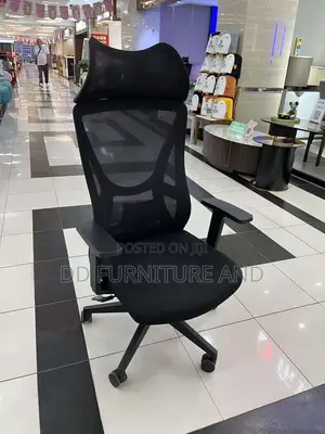 Black Mesh Office Chair