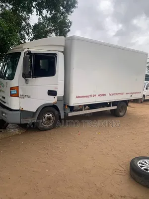 Nissan Box for Sale