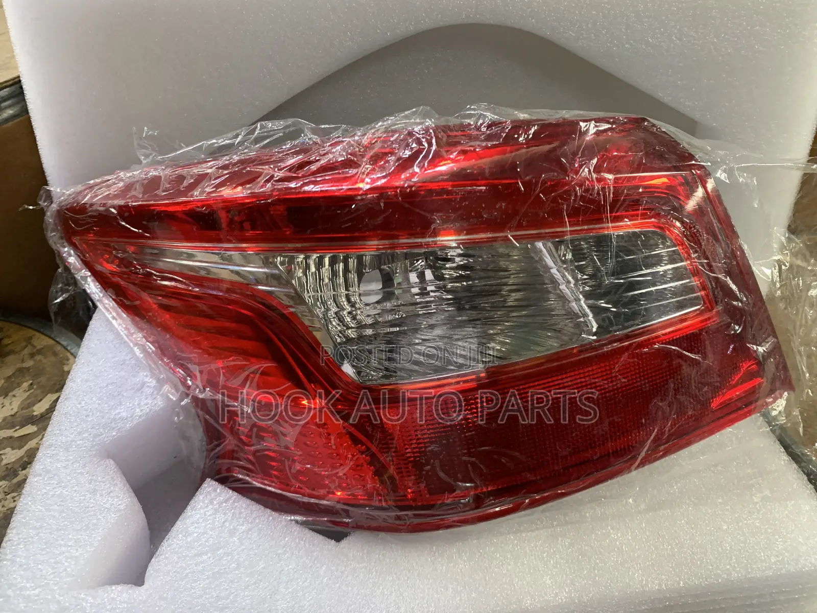 Nissan Sentra 2016 -2019 Tail Light