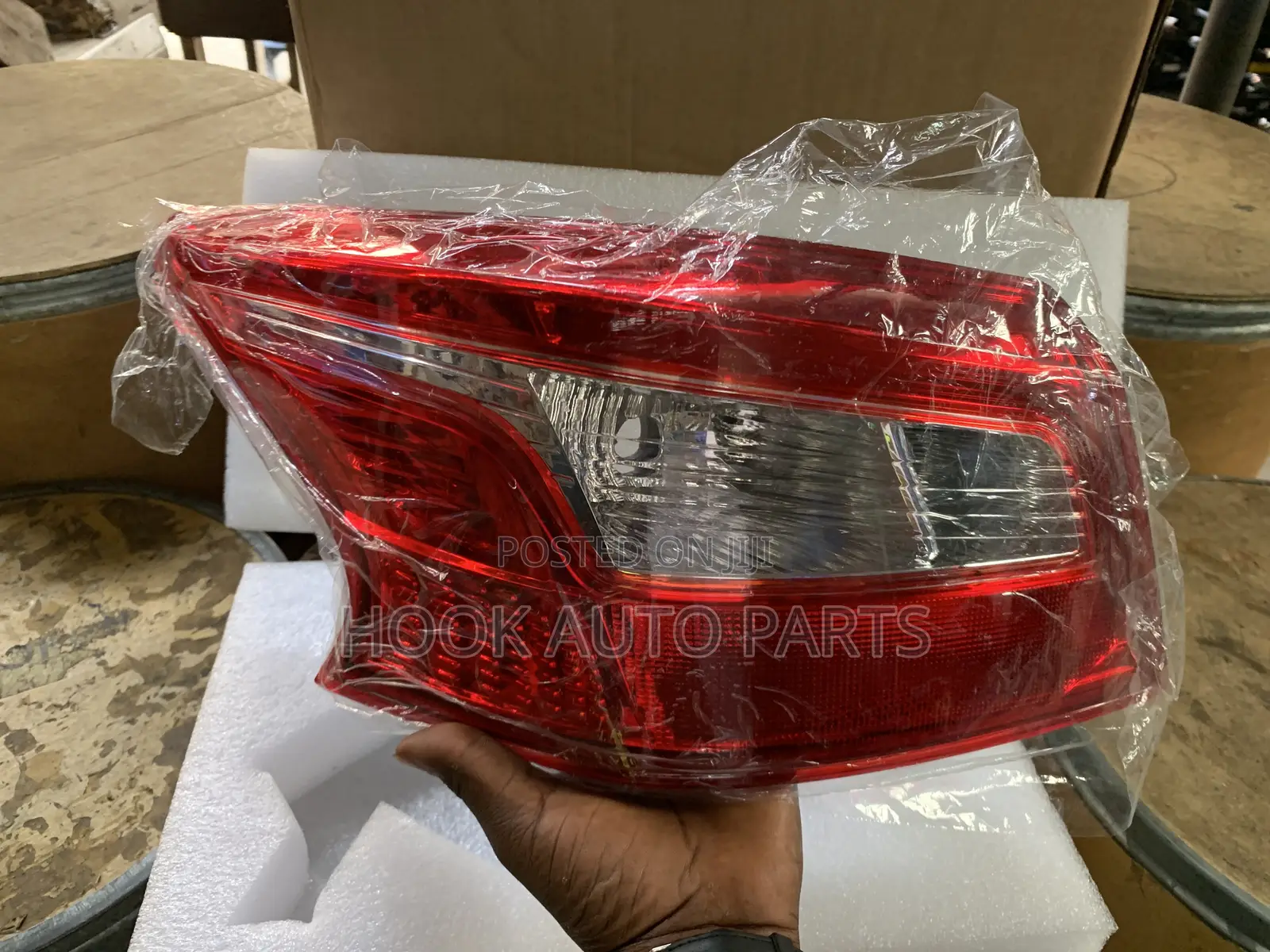 Nissan Sentra 2016 -2019 Tail Light