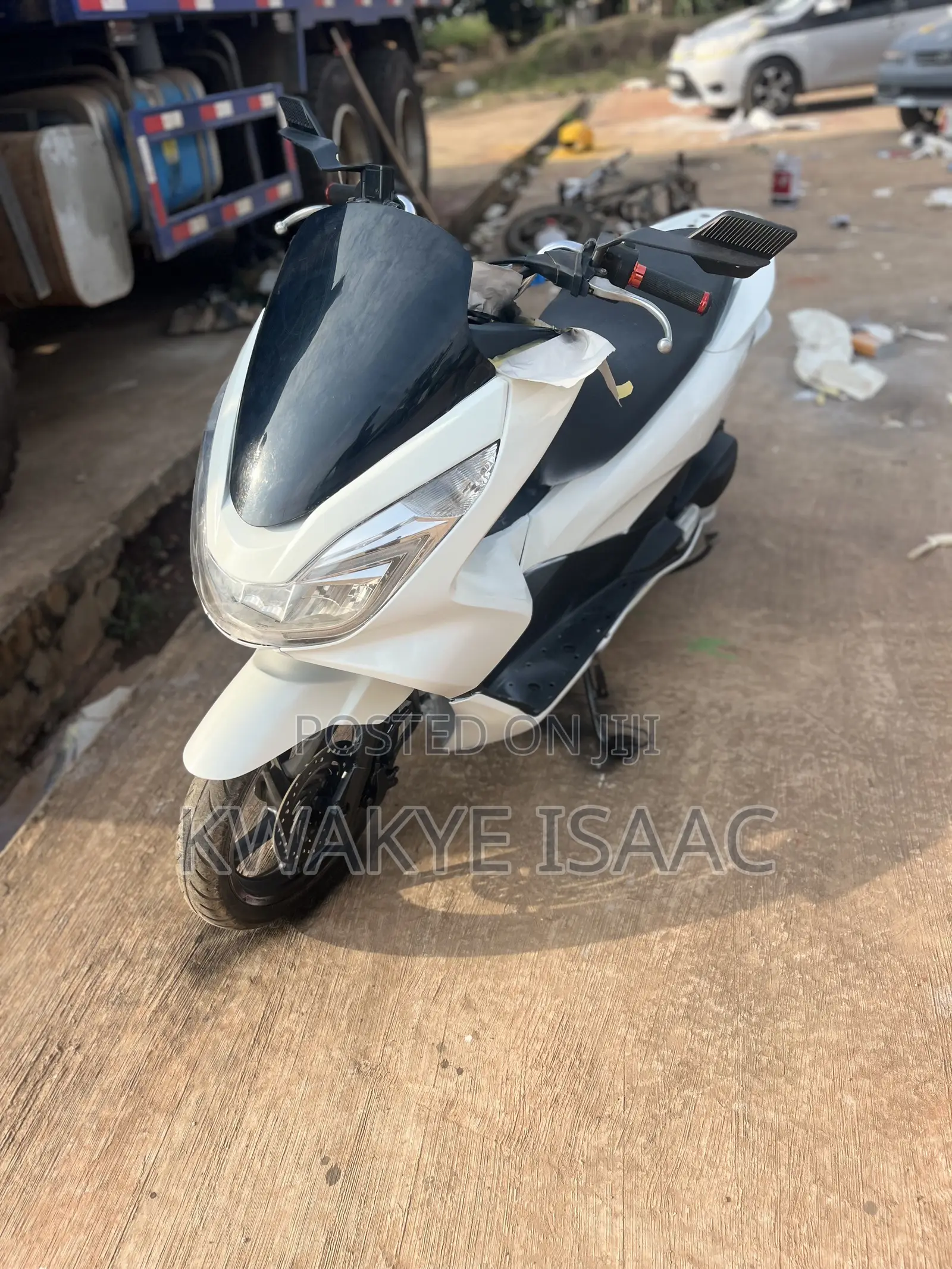 Honda 2025 White