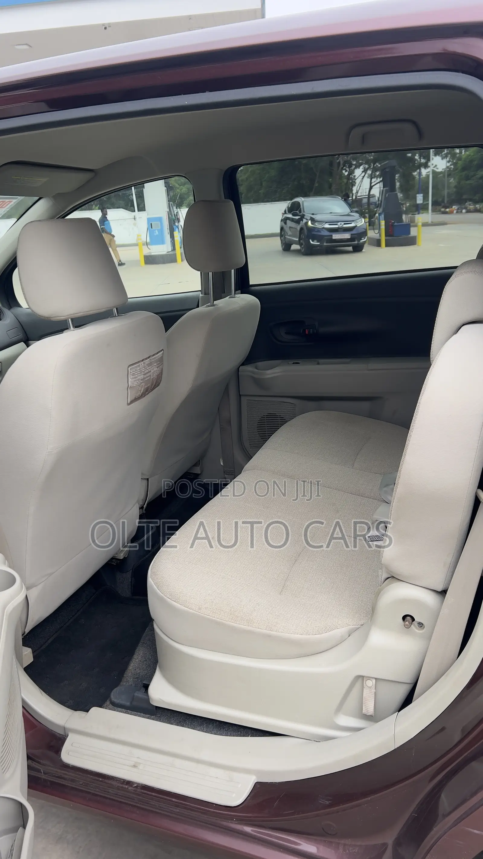 Toyota Passo Sette 1.5 FWD 2010 Brown