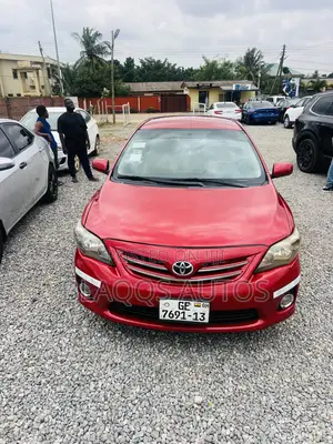 Toyota Corolla 2012 Burgundy